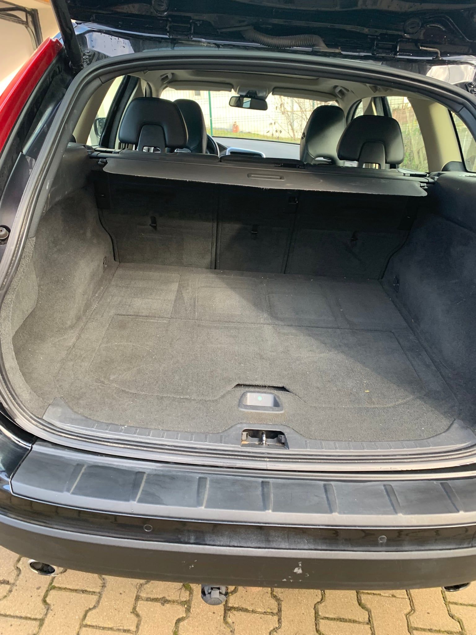 Volvo XC 60negru piele,automată, 4x4,motor 2400, 2012,142000 km, carte service la zi - 5