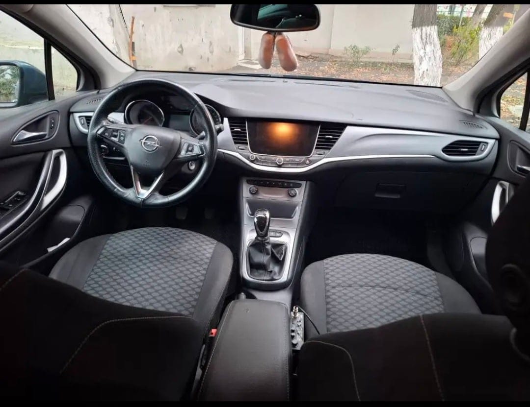 Opel astra k 2017 - 5