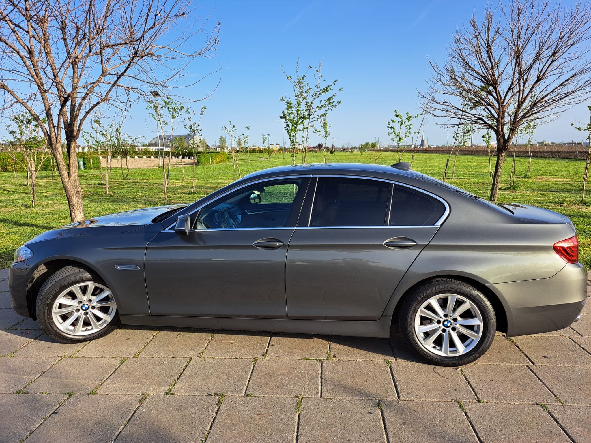 BMW 518d Luxury Line F10 | Euro 6 | Automat 8+1 | Piele Dakota | Xenon | Full Electric | Impecabilă.
