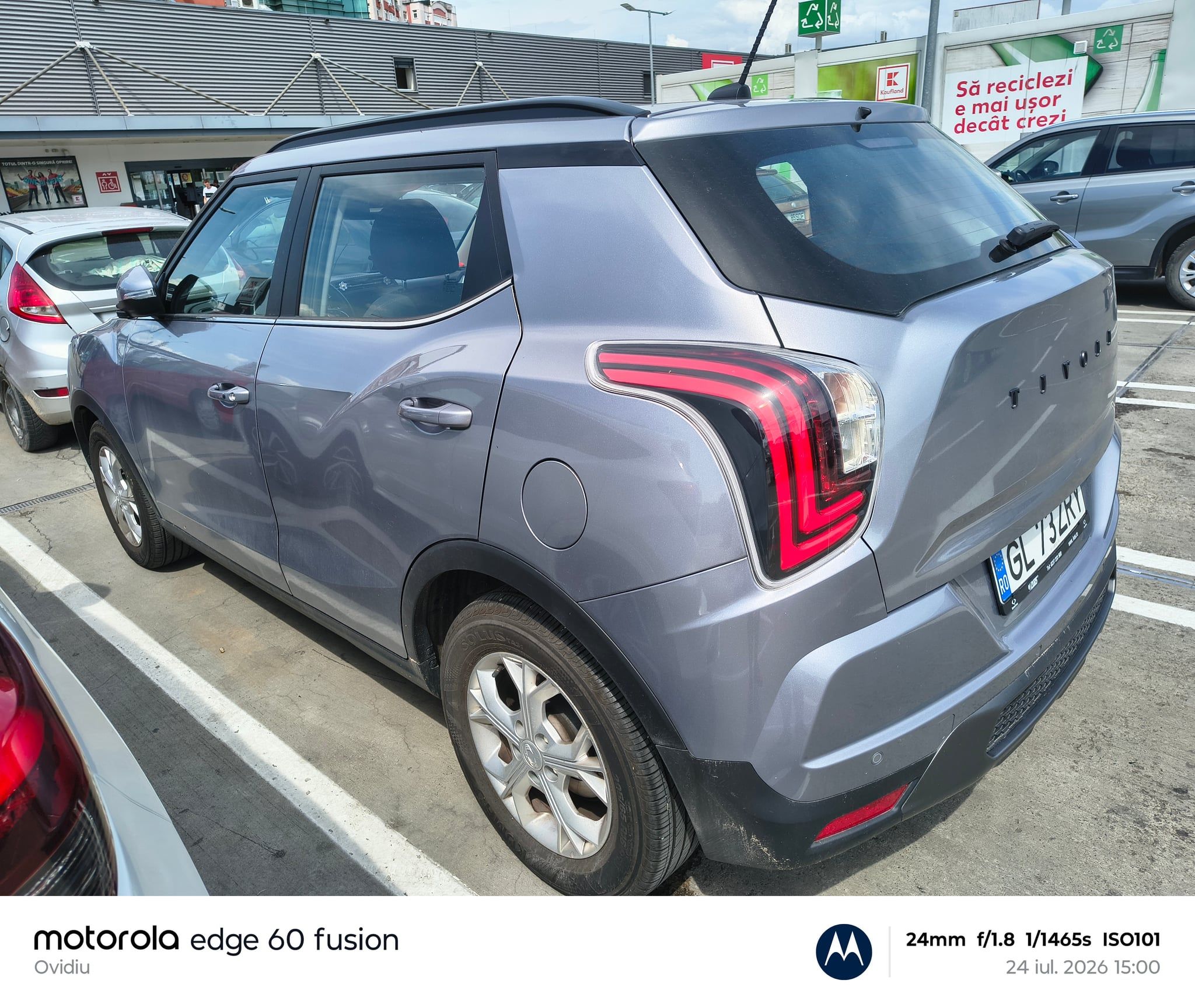 SUV SsangYong Tivoli Smart  - 10