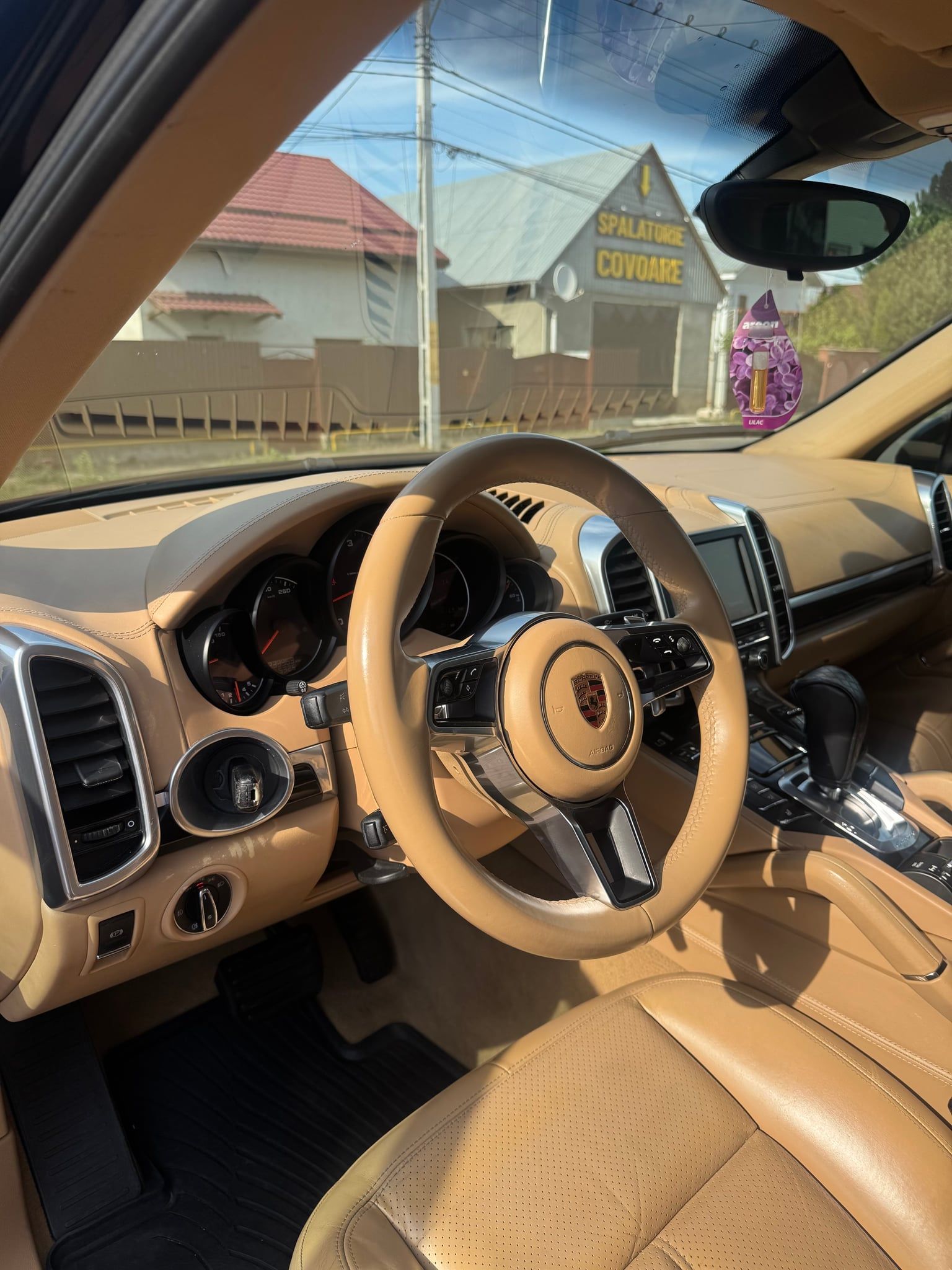 Porsche Cayenne 3.0 D , 2016 , 240 - 10