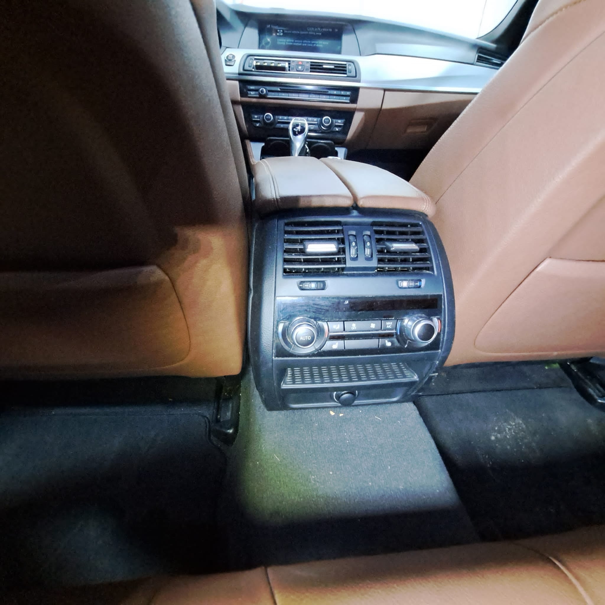 BMW Seria 5 F10 525 diesel xdrive berlina sedan 2013 - al doilea proprietar - 128.000 km - 9