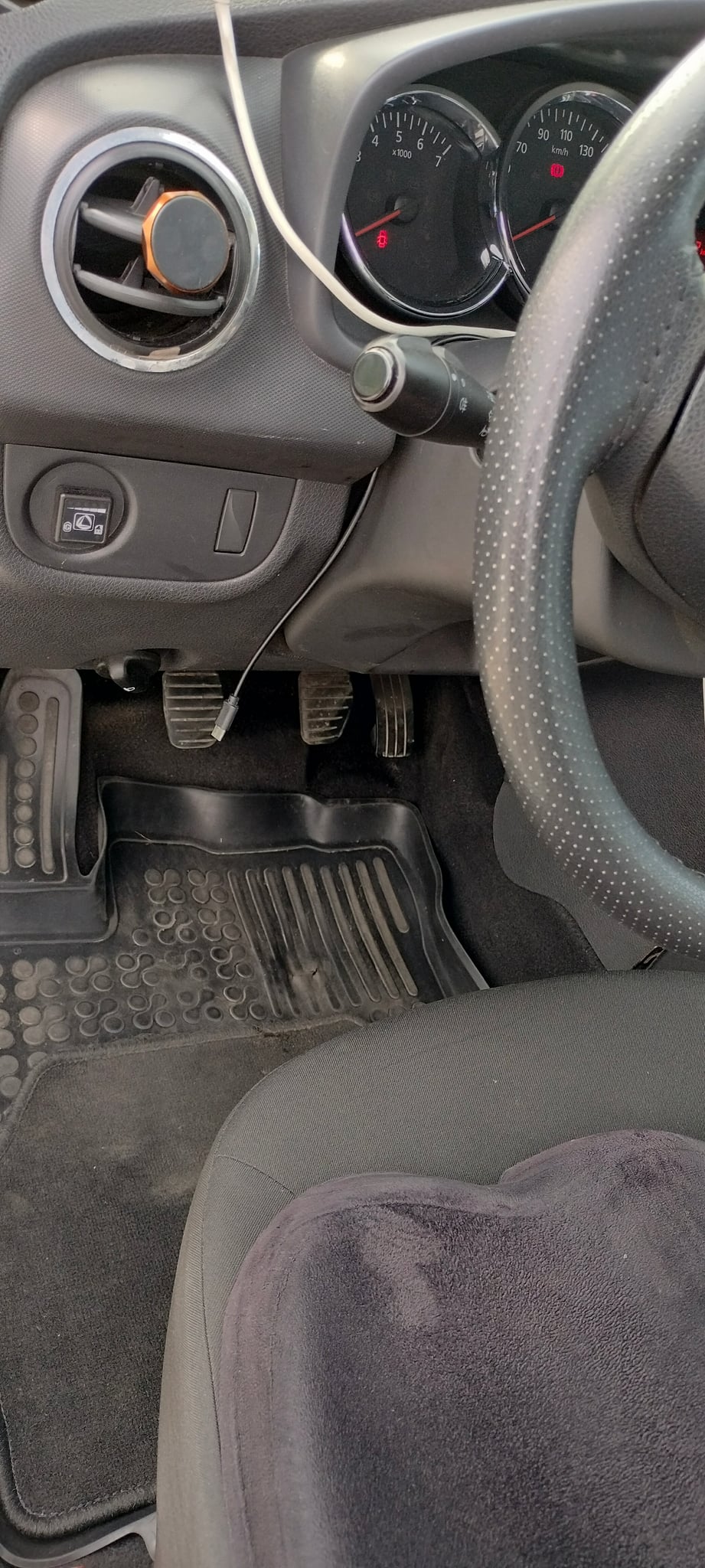 Dacia Logan II 2015 - 7