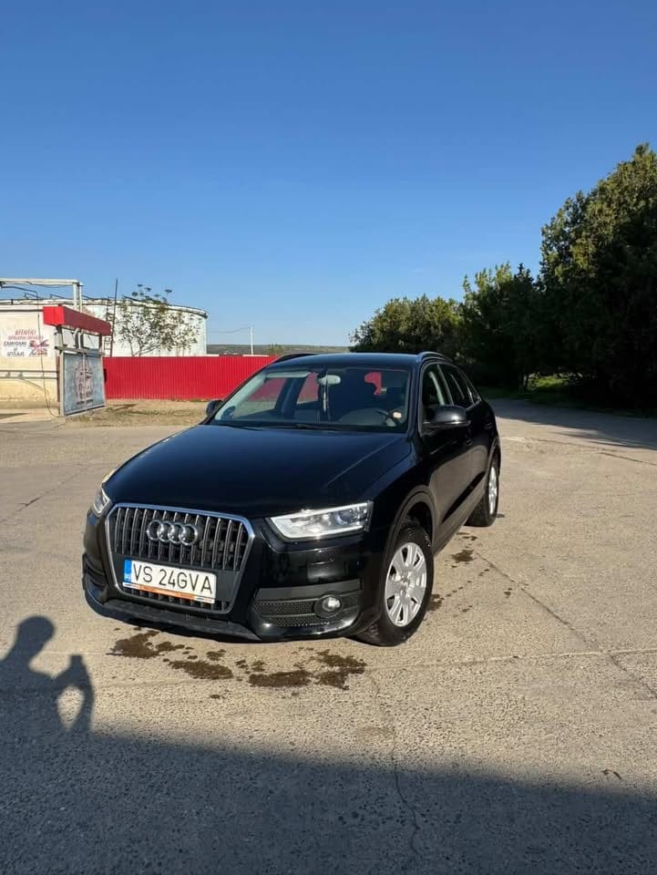 Vând audi Q3 - 2