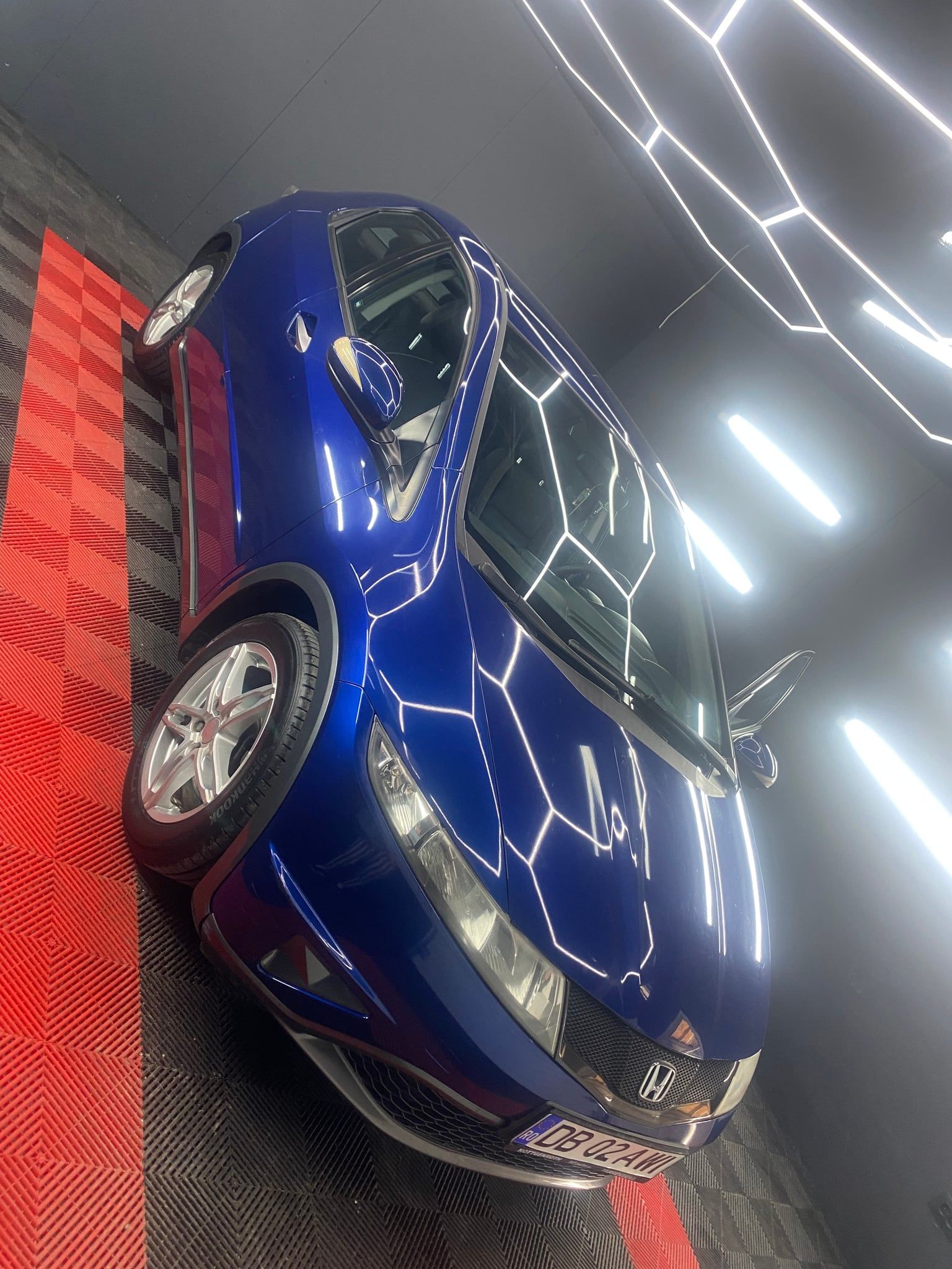 Vand Honda civic 5 DR 3.1 - 1