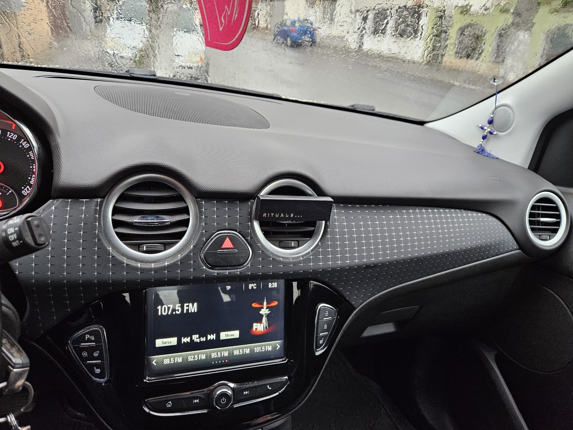 OPEL ADAM ROCKS - 7