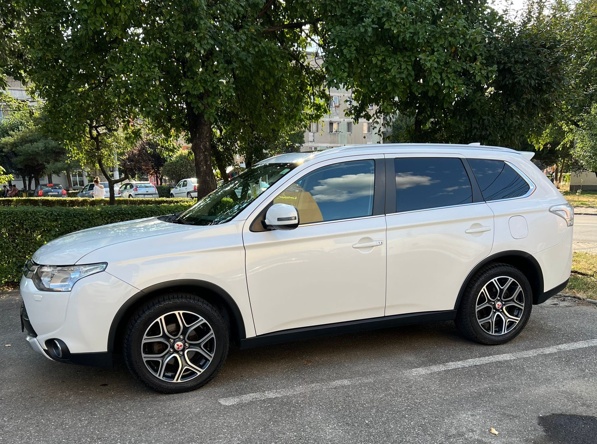 Mitsubishi outlander
