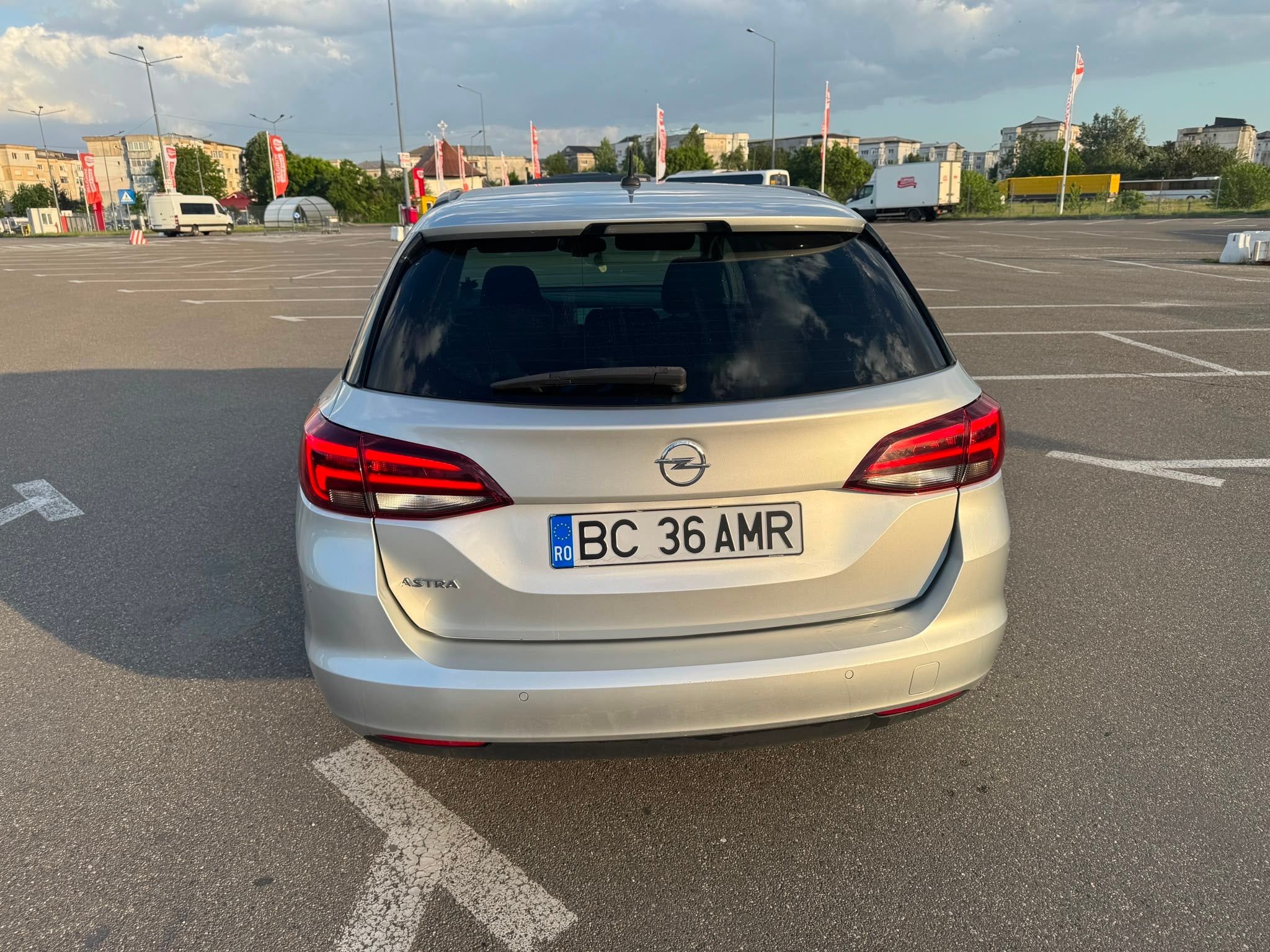 Opel astra k  - 11