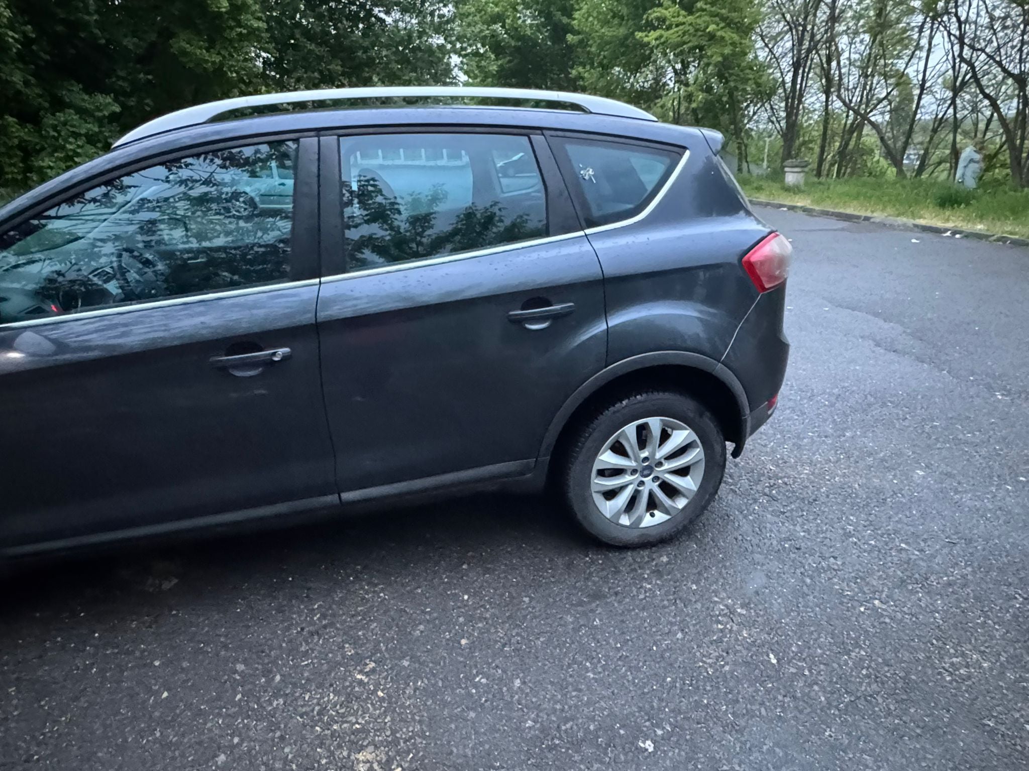 Ford kuga 2010 - 3